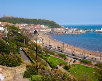 Premier Inn Scarborough - South Bay - Scarborough - Beach