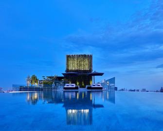 137 Pillars Residences Bangkok - Bangkok - Svømmebasseng