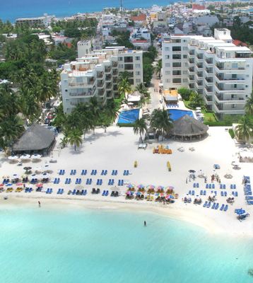 Ixchel Beach Hotel - Isla Mujeres - Beach