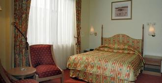 Merdeka Palace Hotel & Suites - Kuching