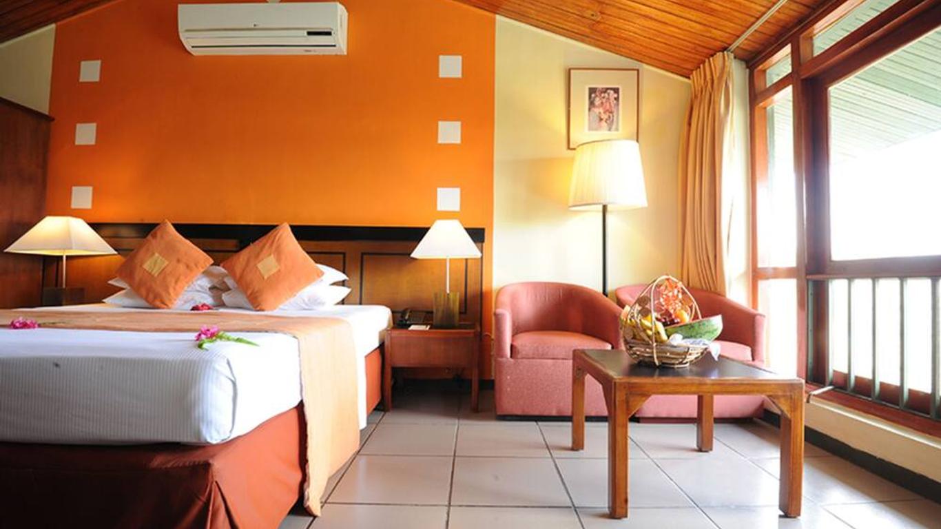 Giritale Hotel