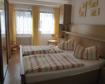 Ferienwohnung Dora 2 - Michelstadt - Bedroom