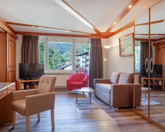 Hotel Beau Rivage - Zermatt - Living room