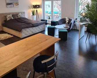 Exklusives Wohnen Direkt am Marktplatz in Balingen - Balingen - Restaurant