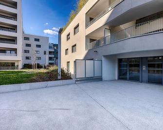 Appart L'avant Scene Tresums - Annecy - Budynek