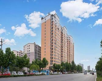 Zhinuan Yunqi Hotel (Kaifeng Weishi) - Kaifeng - Edificio