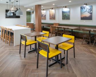 Fairfield Inn & Suites by Marriott Lake Charles Sulphur - Sulphur - Restaurante