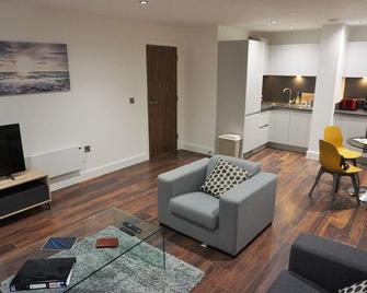 City Dreams - Manchester - Vardagsrum