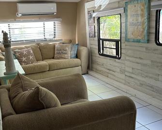 Key Largo Relaxing Getaway - Cayo Largo - Sala de estar