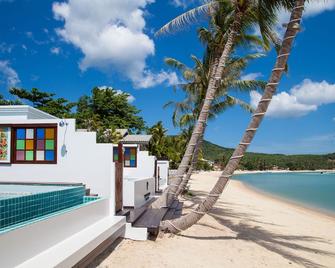 The Privilege Hotel Ezra Beach Club - Ko Samui - Pool