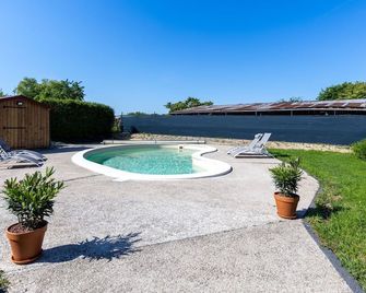 Domaine Chez Feldus - Villers-le-Lac - Piscine