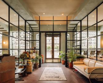 سوميرو - أوسلو - مطعم