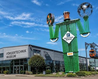Hotel Sonne - Sinsheim