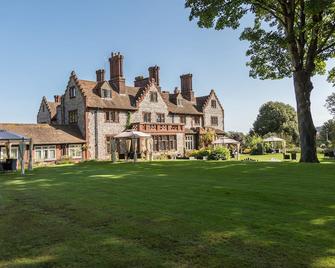 Dales Country House Hotel - Sheringham - Building