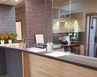 Hotel Touring - Nagykanizsa - Recepción