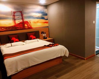 Huacheng Hotel - Yinchuan - Bedroom