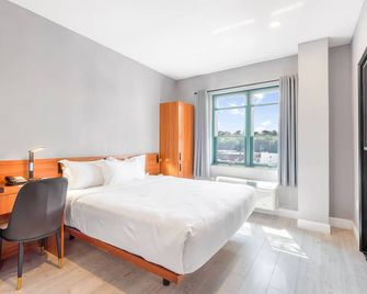 ليبرتي فيو بروكلين هوتل - بروكلين - غرفة نوم