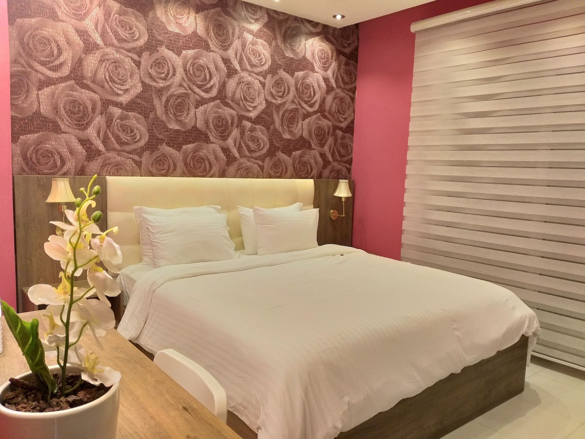 Western Gate Residence - Amman - Camera da letto