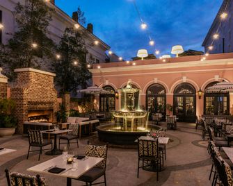 Mills House Charleston, Curio Collection by Hilton - Charleston - Edificio