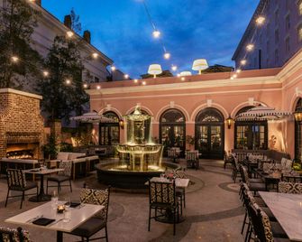 Mills House Charleston, Curio Collection by Hilton - Charleston - Building