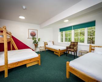 Loch Ness Bunk Inn - Drumnadrochit - Bedroom