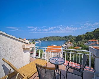 Matana Pomena - A2 One Bedroom Apartment With Balcony And Sea View - Goveđari - Balkong