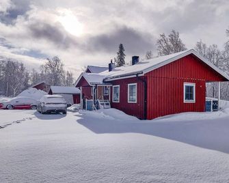 Lovely Home In Taernaby With Wifi - Tärnaby - Edificio