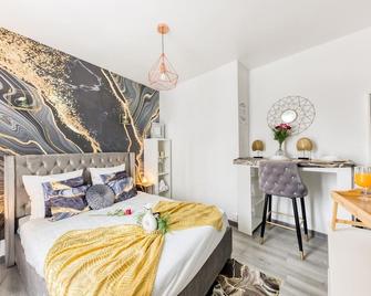 Studio Saint Denis stade de France - Saint-Denis - Bedroom