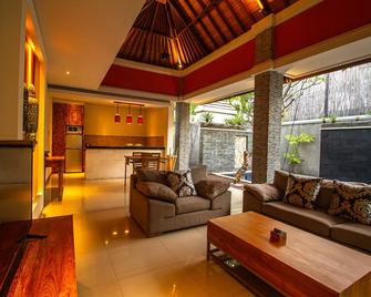 The Wolas Villa & Spa - Kuta - Living room