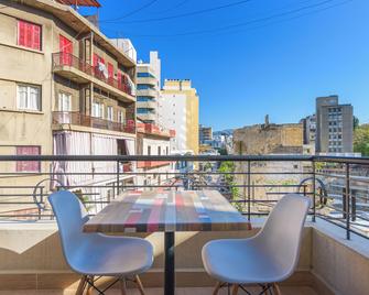 961 Station Apartments in Mar Mikhael - Beirut - Balcony