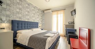 ホテル ペルポアン - サルッツォ - 寝室