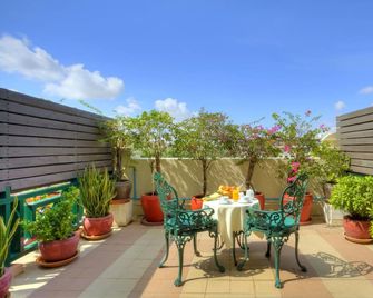 Sunway Hotel Phnom Penh - Nom Pen - Patio