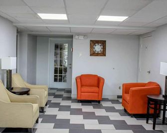 Motel 6 Knoxville, Tn - East - Knoxville - Lobby