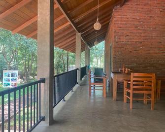 Lina Hotel - Habarana