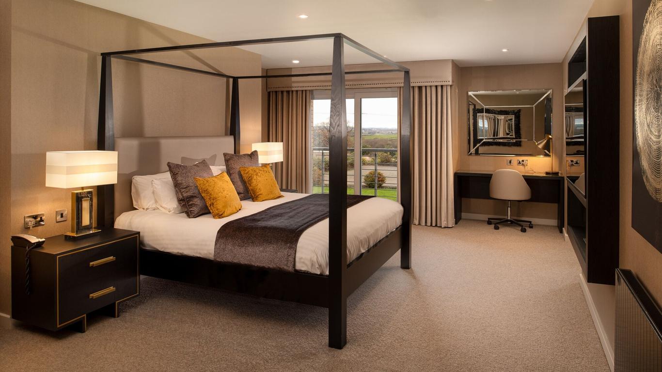 Radstone Hotel