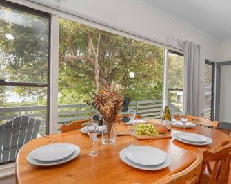Sandlines at Hyams Beach - Hyams Beach - Dining room