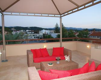 Mylos Hotel Apartments - Platanias - Balcony