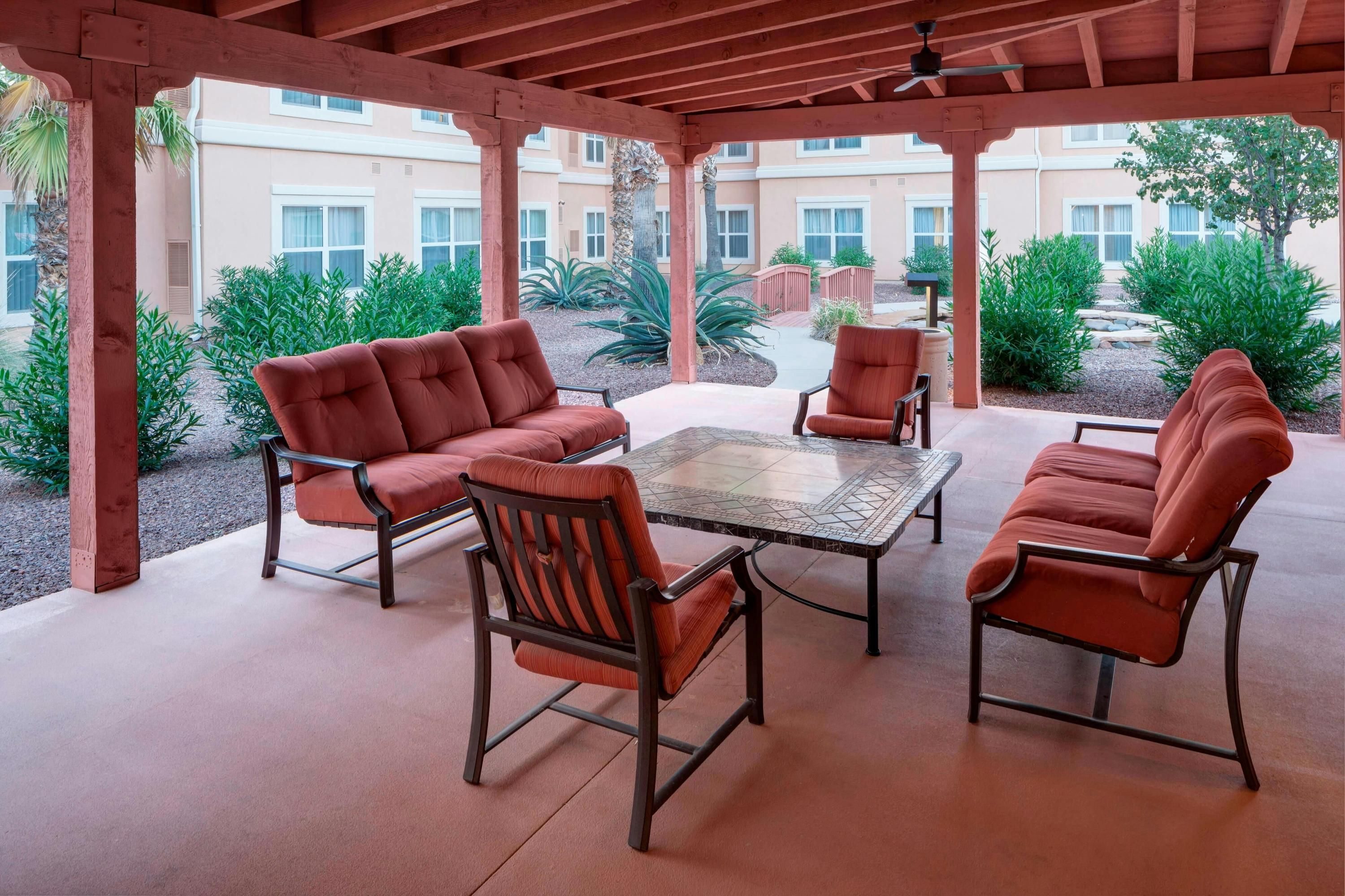Residence Inn by Marriott Tucson Airport - Tucson - Patio