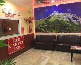 Red Carpet Inn-Bridgeton/Vineland - Bridgeton - Front desk