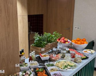 B&B HOTEL Kalisz Centrum - Kalisz - Buffet