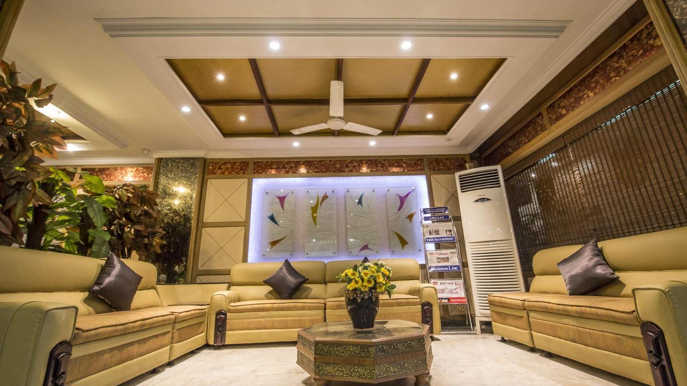 Hotel Aryaas