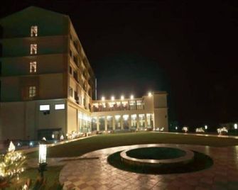 The Greenwood Hotel - Golāghāt - Edificio