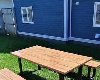 Lands End Vacation Home - Twillingate - Patio