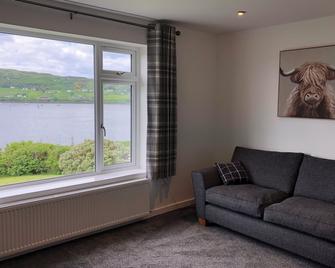 Ascribs View - Portree - Salon