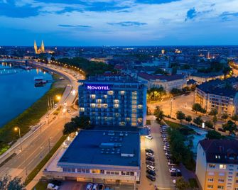 Novotel Szeged - Szeged - Edificio