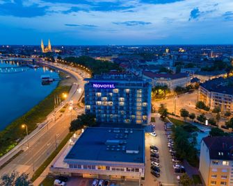 Novotel Szeged - Szeged - Edificio