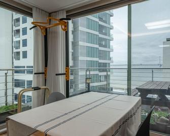 Busan Gwangalli Hotel Mirage - Busán - Balcón