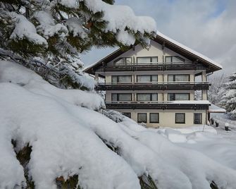 Hotel Konradshof - Seewald - Будівля