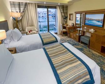 Helnan Hotel - Port Fouad - Port Said - Bedroom