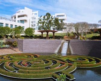 The Olivia Hotel - Los Angeles